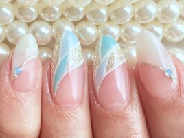 プッチ柄フレンチネイル
