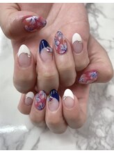 ネイルサロン ガーネッシュ(Ganesh)/ジェル(シールストーンのせ放題)