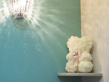 サロンナナジュウ(Salon 70)/清潔な店内で施術致します。