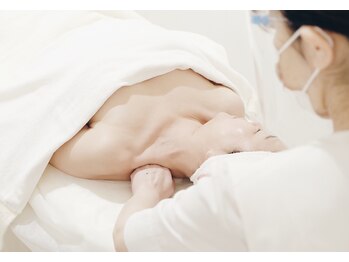 ポーラ ザ ビューティ 津田沼店(POLA THE BEAUTY)/デコルテケア　3