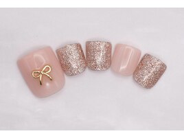 6000円　フットネイル