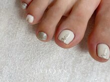 ヴィヴィアン ネイル(Vivian nail)/フット　シンプル