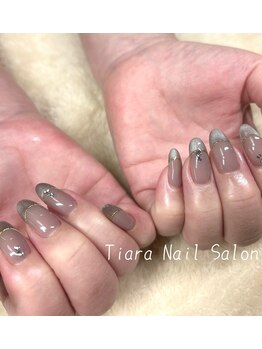 ティアラ(Tiara)/持ち込みデザイン