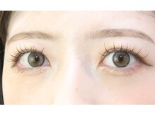 ネイルアンドアイラッシュスタジオ シュシュ(chouchou)/まつ毛パーマ・ワンホン・束感◎