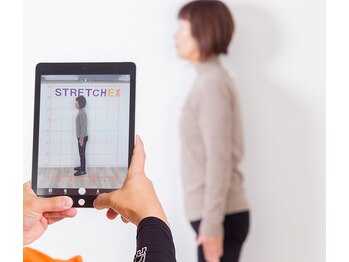 ストレチックス 近江八幡店/ 正しい姿勢で見え方変わります!