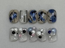 ネイルアンドアイラッシュ アールイー(Re)/