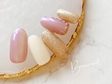 ネイルアンドアイラッシュ ボネール 銀座店(lash Bounail)/オフィス　上品　シンプル