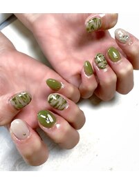 カーキ迷彩ネイル7500円