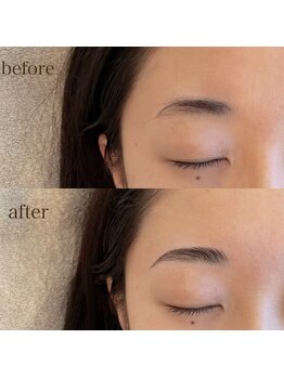 クオルーチェ(CuoLuce)/平行アーチ眉でクール可愛い♪