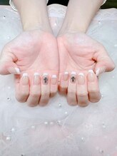 ブリー(Brille)/フレンチネイル