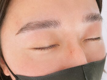 クリオ(CLIO)の写真/【眉毛でお顔の印象が決まる!】Wax脱毛¥4000で黄金比眉毛をGet☆骨格やバランスから似合う眉毛をご提案◇