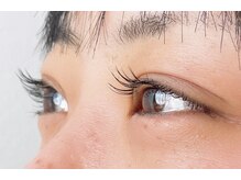 リリハ(Liliha)/どの角度から見ても美しいお目元