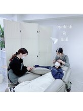 アイネイルエム 本町店(eyenail M) 同時施術