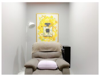 ドレス アイラッシュ(Dress eyelash)/半個室でゆったりくつろげます♪