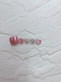 トレンドフットネイル