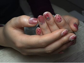 キラメキネイルサロン(Kirameki nail salon)の写真/【持ち込みジェルやり放題*パーツつけ放題*アートし放題★】韓国ネイルやワンホンデザインもお任せ下さい♪