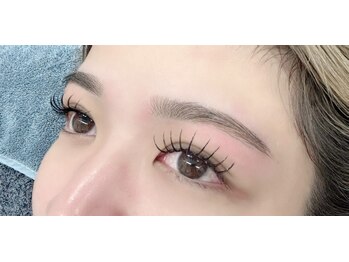 サロン ラピス 八幡駅店(Salon Lapis)の写真/つけ放題で理想の目元へ！ボリュームあるまつ毛で、目元を華やかにしませんか？☆