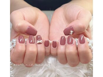 マグロ ネイルサロン/