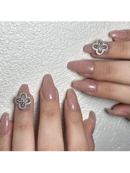 アニーアンドジーノ ウタヅ(Annie&Gino utazu)/《宇多津 ネイル》