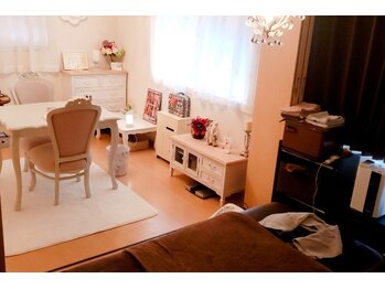 心&体融和salon～Cachette/シャンデリアが輝くお部屋で