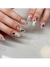 エンズネイル(O’s nail)/ビジューネイル