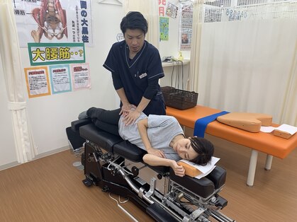 ピース整骨院・整体院【整体/骨盤矯正/姿勢矯正/腰痛/肩こり/マッサージ/猫背/頭痛】の写真