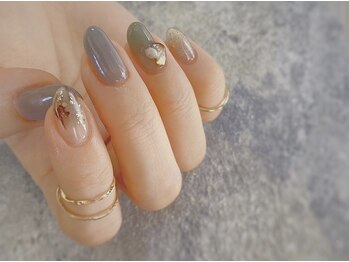 褒められる、くすみカラー