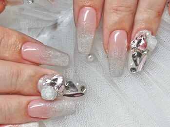 レロジェ(Re:Rosier)の写真/【大好評☆スカルプメニューあり！】モチの良さ◎長さ出し・丁寧な施術で自分だけのスタイルを☆