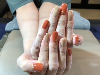 ジュニパーベリー(JUNIPER BERRY)/お客様ネイル