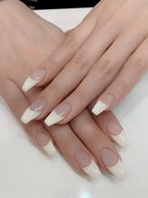 グラッディイース(Glady ease)/フレンチネイル