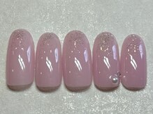 ネイルアンドアイラッシュ ネネ/ベビーピンク　ラメグラ