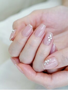 ネイルサロン クレッシェンド(NAIL SALON crescendo)の写真/【五反田/大崎広小路】駅近＆21時まで営業なので仕事帰りの来店も◎！オトナ女性のための高品質サロン♪