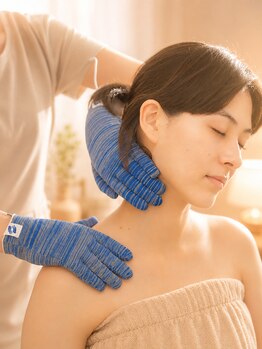 Body Renovation Salon 薫風の写真/ガチガチな首肩のコリ・巻き肩を根本改善！スッと伸びた美首＆華奢見えボディへリノベーション◎