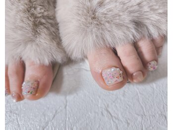 ラウ(Lau)/フラワーネイル