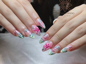 ウメネイルスタジオ(UME NAIL STUDIO)/題長さだしやり放題×つけ放