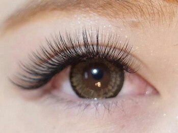 グリッター(glitter)の写真/【完全個室&駅チカ♪】つけ放題¥4300/フラットラッシュ100本¥3000！種類も豊富にご用意しております◎