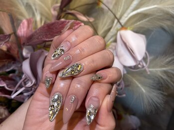 ブッティー(Butea)/埋め尽くしネイル