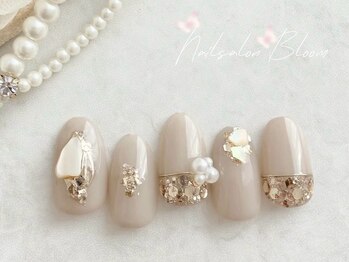 ブルーム(Bloom)の写真/【仕事前後も通える】朝早くから夜遅くまで対応◎忙しいあなたの“キレイ”をサポート！[マグネット/定額]