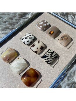 レイネイル レイアイ 光の森店(RAY NAIL ray eye)/秋フットデザインネイル