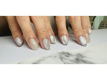 グレースビューティ(gracebeauty)/マグネットネイル