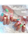 カラフルアートネイル