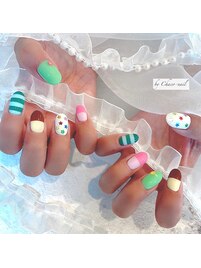 カラフルアートネイル