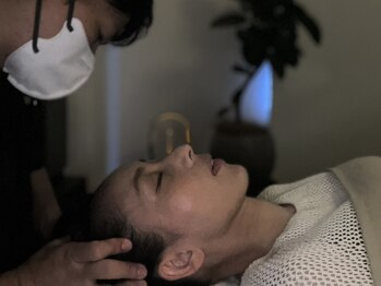 ことりと葉 平尾店の写真/【平尾駅/薬院駅近】国内でも数少ない男性セラピストの本格ドライヘッドスパ専門店☆極上の力加減で施術◎