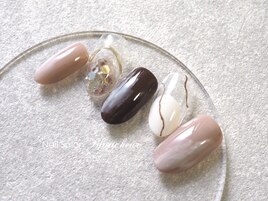 オトナのニュアンスネイル
