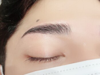 ルチア アイビューティ リゾート(Lucia)/ハリウッドブロウリフト