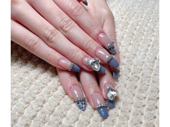 ナナネイル(Nana nail)/