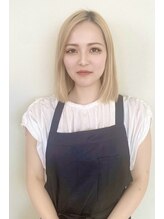 アミーナ 彦根(Amina.) 森 澪奈