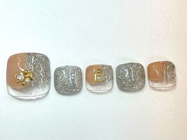 7月フット6900円→オフ込4500円