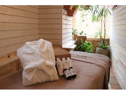 ナチュラルリラクゼーション 深呼吸の写真