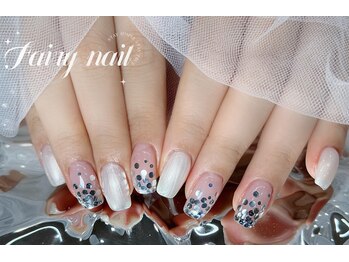 フェアリー(Fairy)/キラキラ上品なネイル￥6980